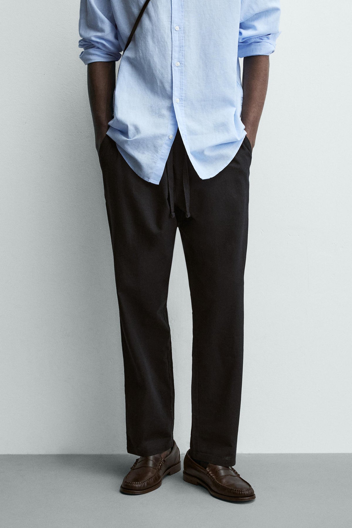Linen Blend Relaxed Fit Trousers (Black)
