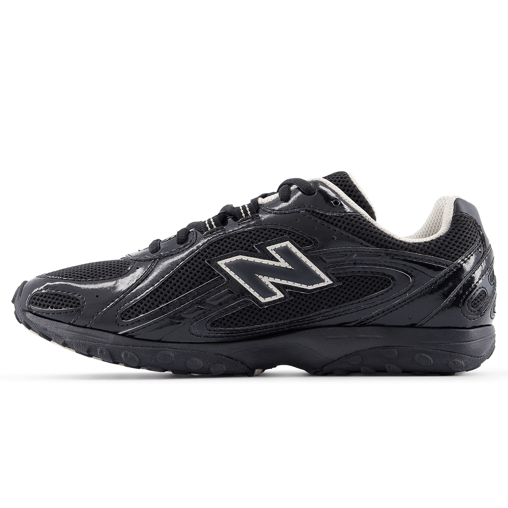 UNISEX (BLACK TIMBERWOLF)