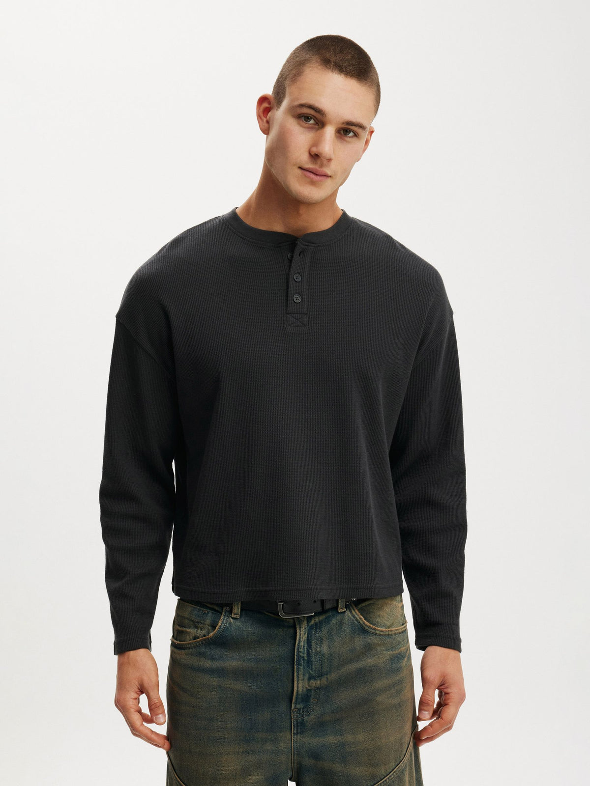 Waffle Henley Boxy Fit (Black)
