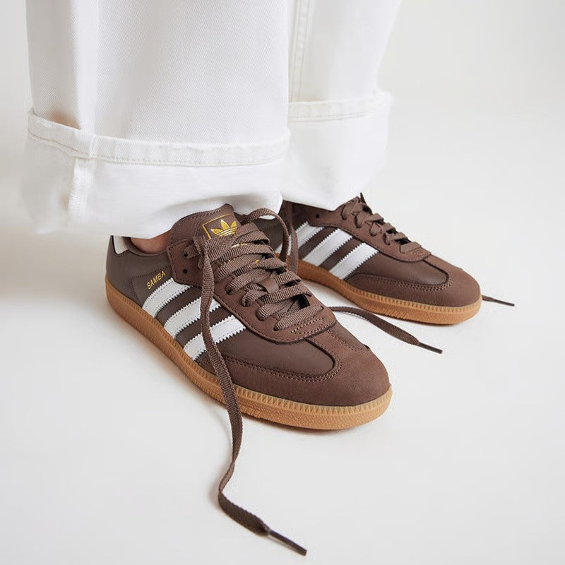 Casual Unisex 
(Earth Strata Gum)