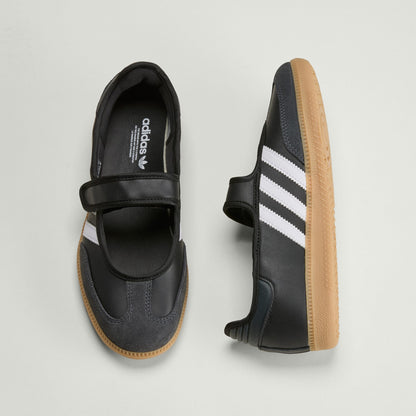 Jane Shoes (Cloud White/Carbon/Core Black)