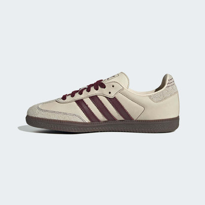 Casual Unisex (Wonder White/Maroon/Putty Grey)