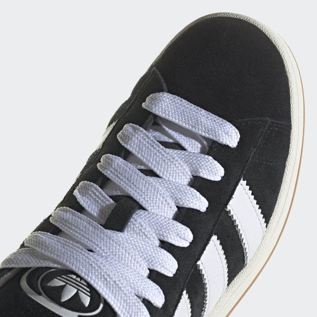 Casual Unisex (Core Black/Cloud White/Off White)