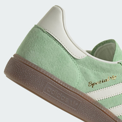 Casual Unisex (Semi Green Spark/Off White/Gum)