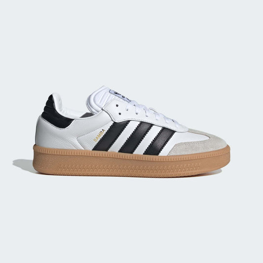 XLG Casual Unisex (Cloud White/Core Black/Gum)